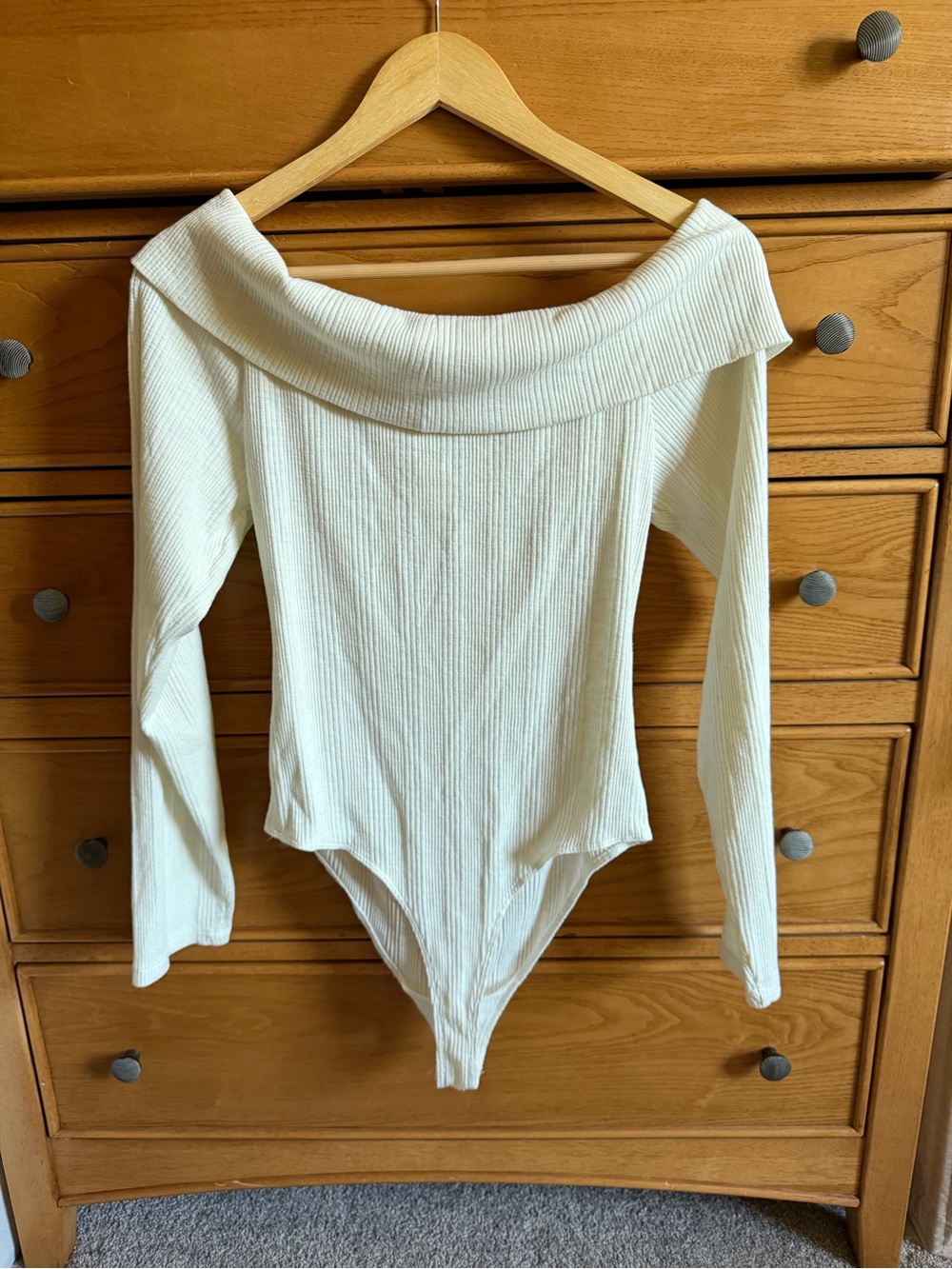 NWT Aerie Long Sleeve Off The Shoulder Bodysuit Size XL Ivory Cozy Minimalist - Picture 6 of 13